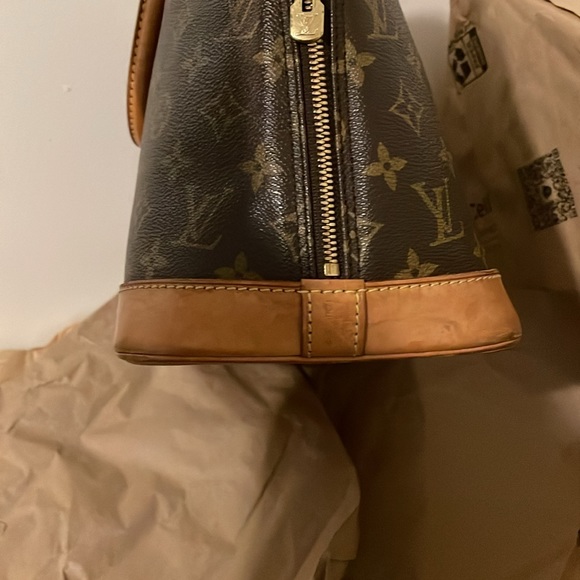 Louis Vuitton Alma pm - Picture 3 of 9